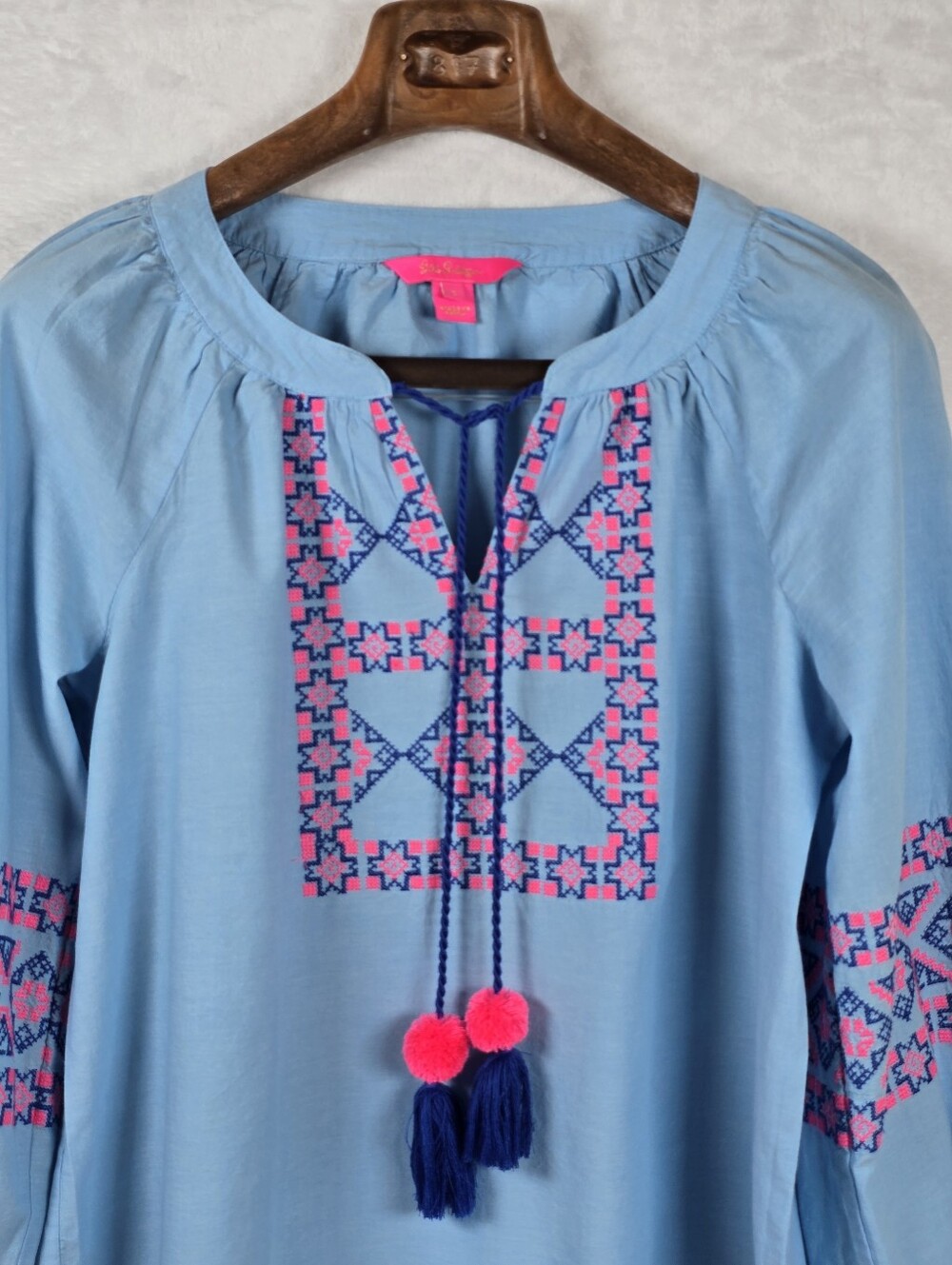 Lilly Pulitzer Cecile Pink Embroidered Tunic Zanzibar Blue Sz.S Boho Peasant Top - Picture 3 of 11